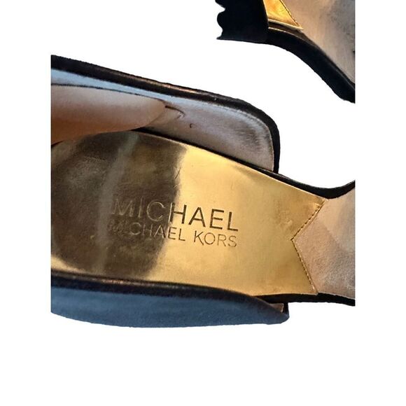 Michael Kors Black Supple Leather Pumps - Picture 5 of 10